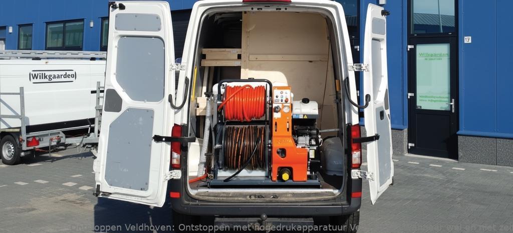 Ontstoppen met hogedrukapparatuur Veldhoven: Wanneer wel en niet zelf?